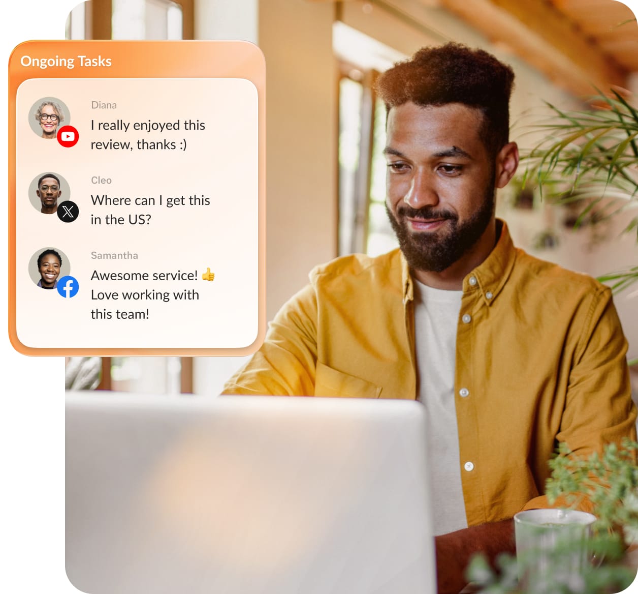 Ein Agent kommuniziert über einen von der RingCentral RingCX App unterstützten Live Chat mit einem Kunden.