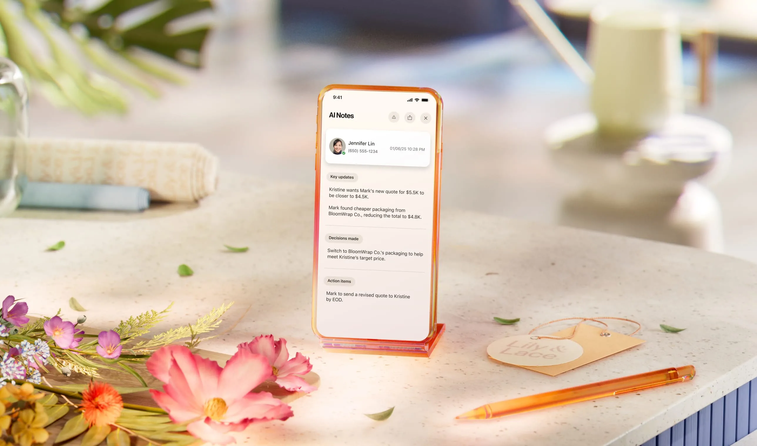 Fonctionnalité de récapitulatif des appels de l’application RingCentral affichée sur un mobile et un ordinateur portable.